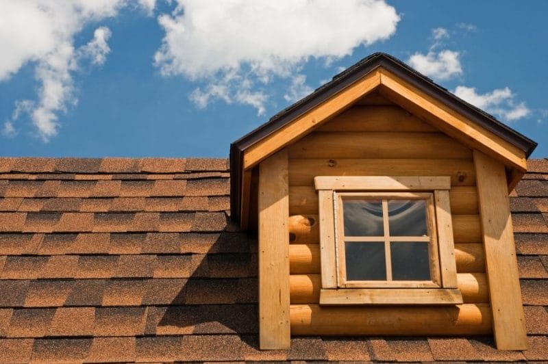 4 SIGNS YOU NEED A NEW ROOF