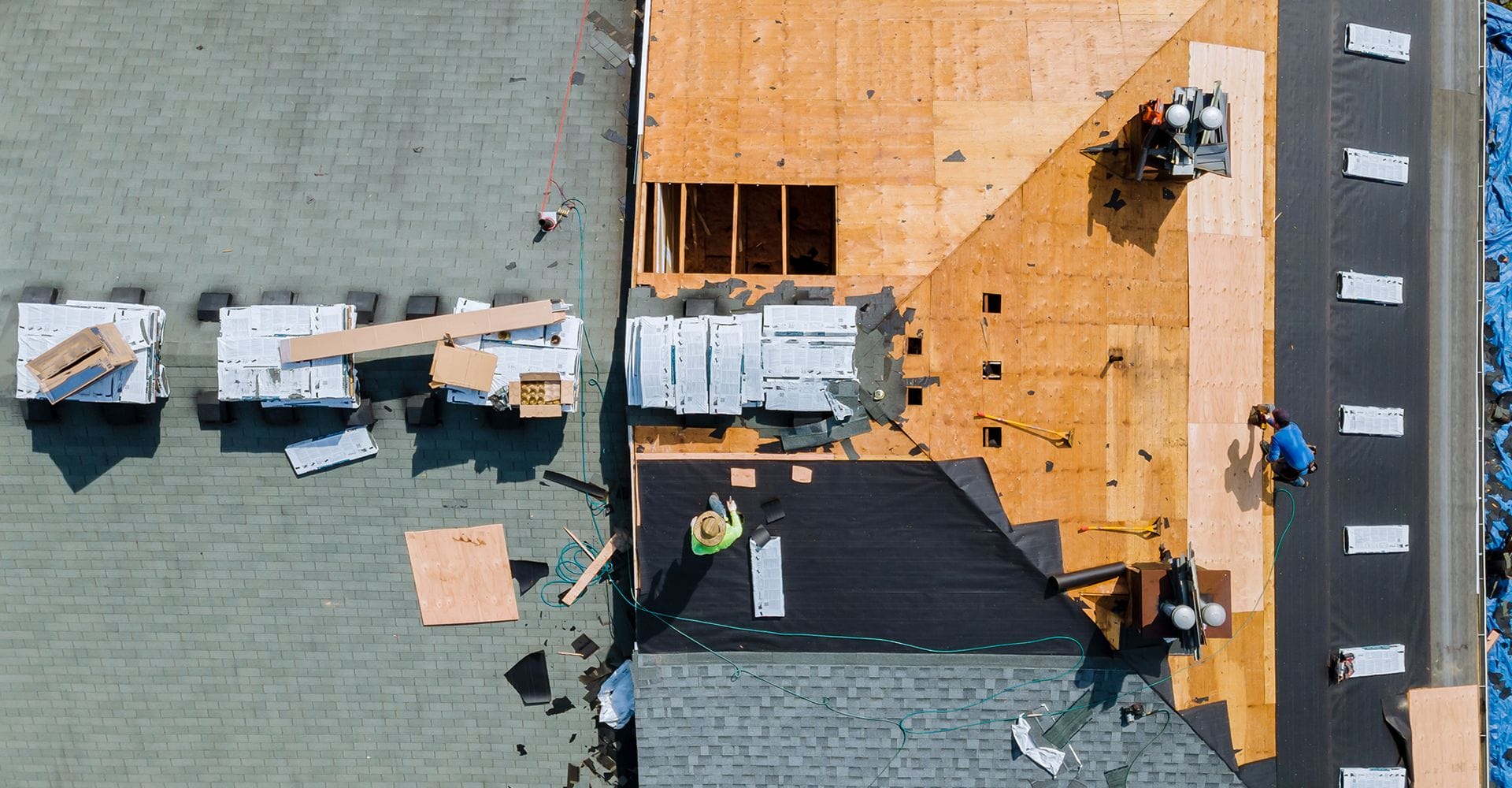 installing new roof Big Rapids Roofing